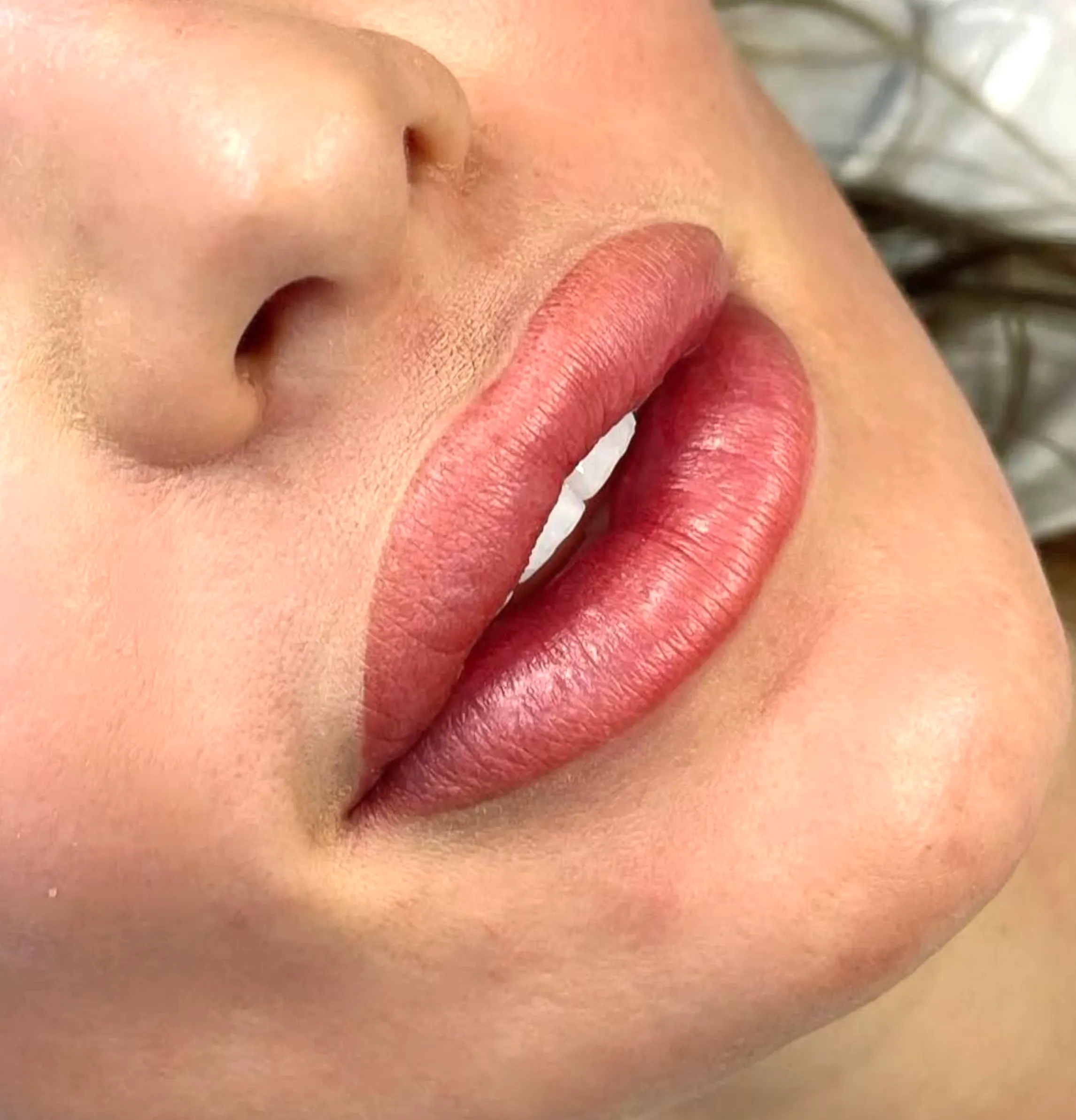 flattering lip tattoo colours